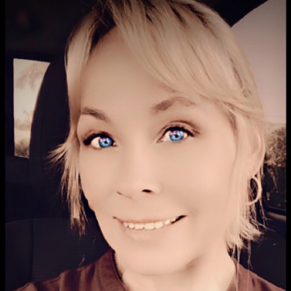 Meet your Posher, Wendy Wethington @tortabella - Picture 1 of 17